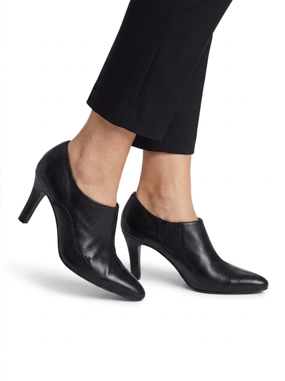 Apt. 9 Jazzy Black Leather 3.5" Block Heel Women's Shoties Size 9.5 Ankle Height
